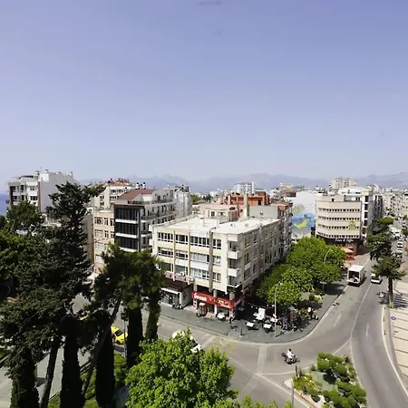 Royal Homes 504 Hotel *