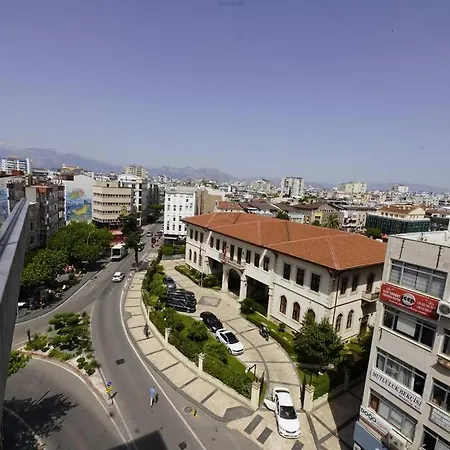 Royal Homes 504 Hotel *